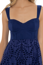 Vestido Ojalillo Victoriana