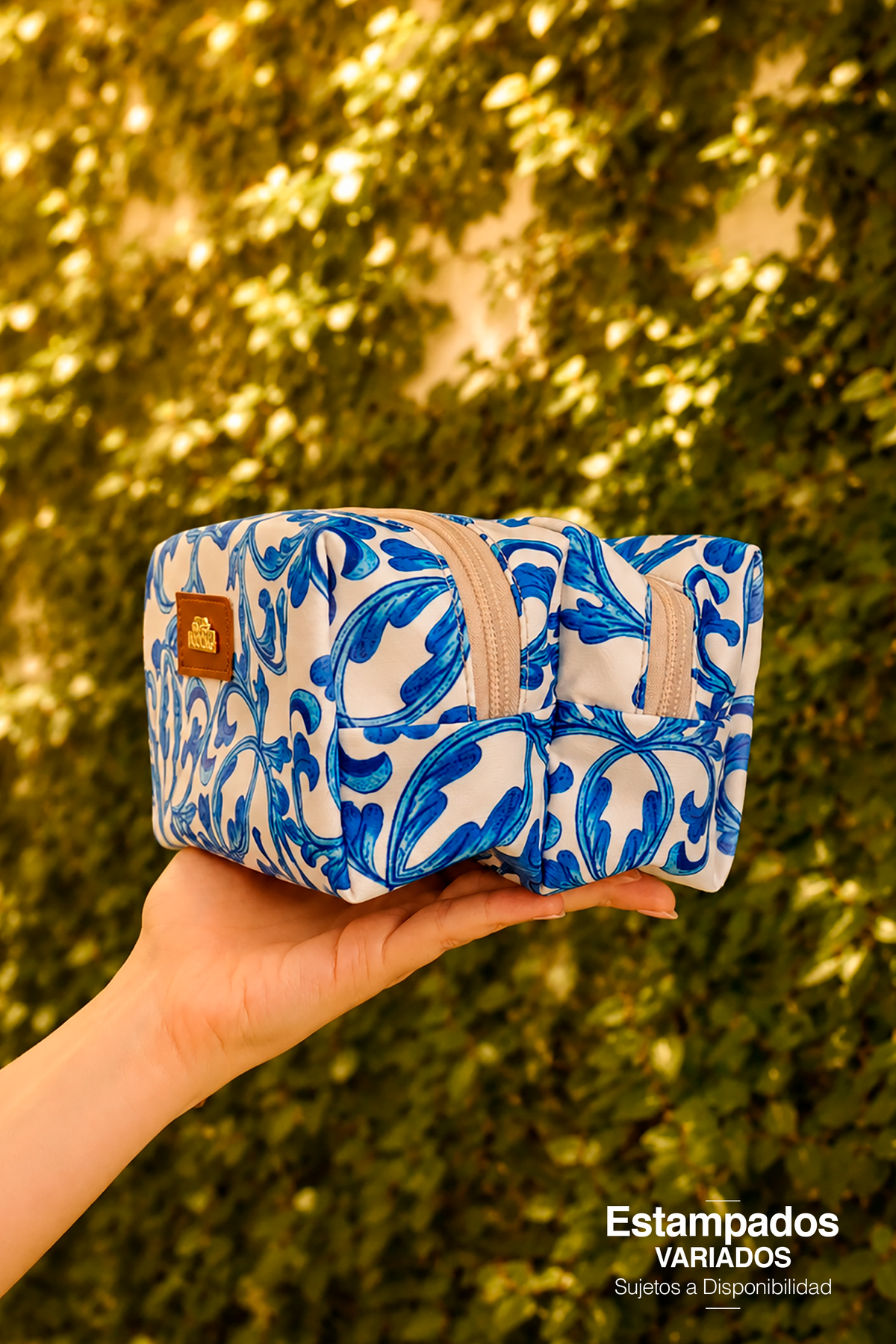 Selvatica double pocket cosmetic bag