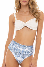 Panty Tiro Alto Lisbon