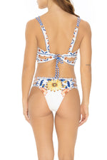 Panty Silueta Básica con Detalles Verona